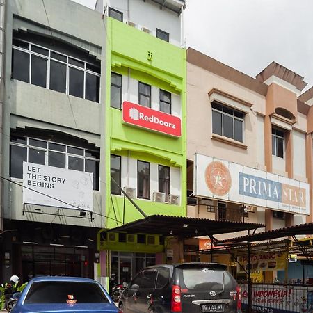 Reddoorz At Jalan Bangau Palembang Hotel Exterior photo
